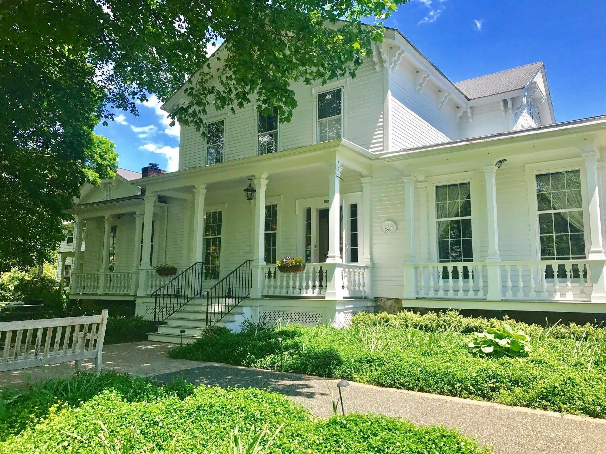 The Old Lyme Inn Exterior foto