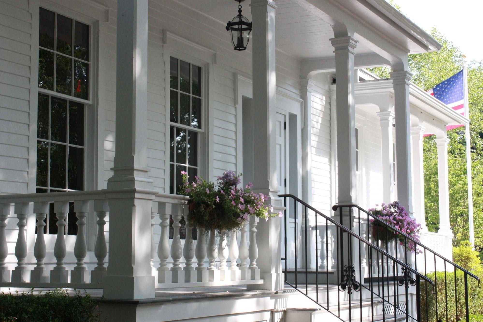 The Old Lyme Inn Exterior foto